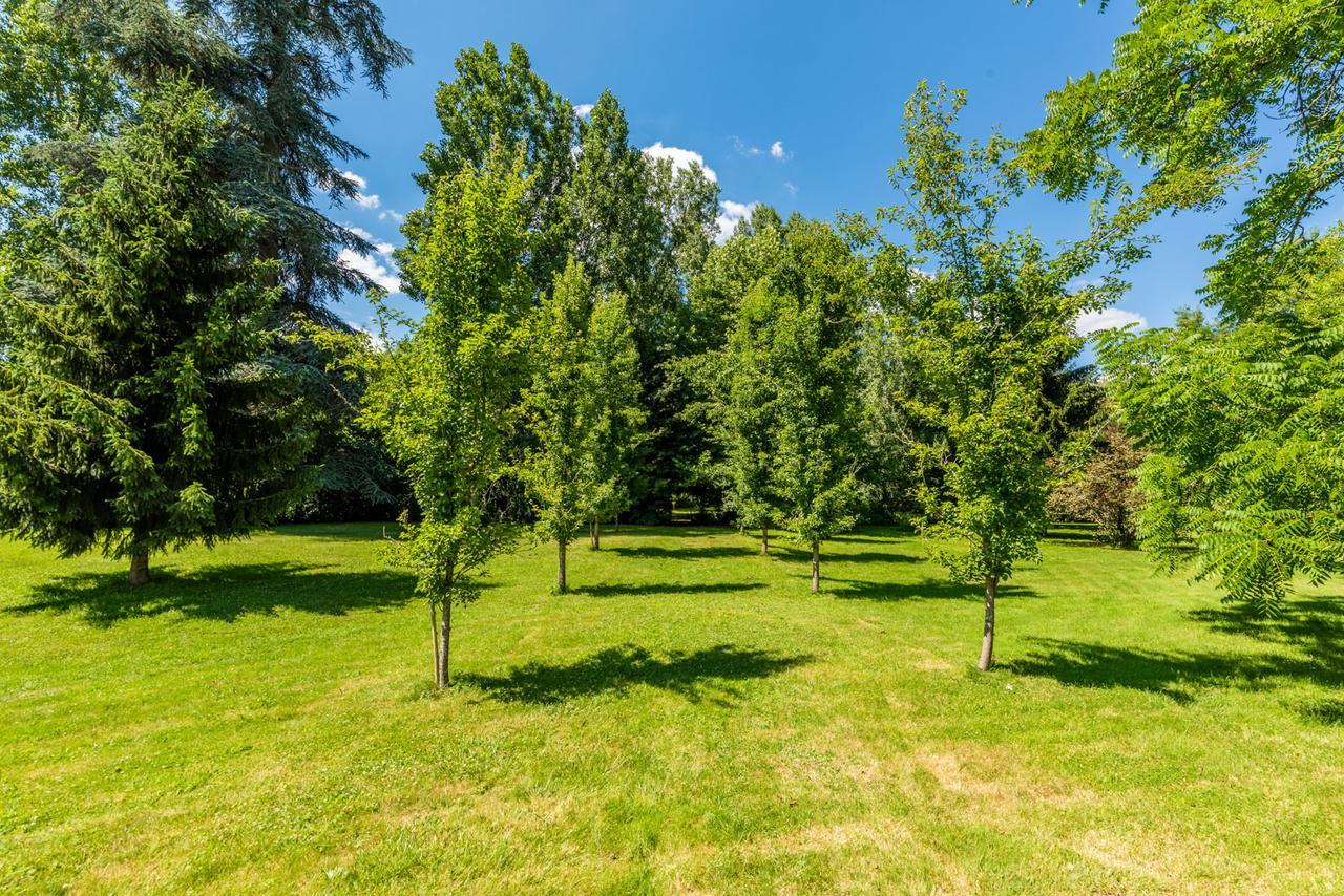 Отель Moulin De Vigonac Valeuil Экстерьер фото